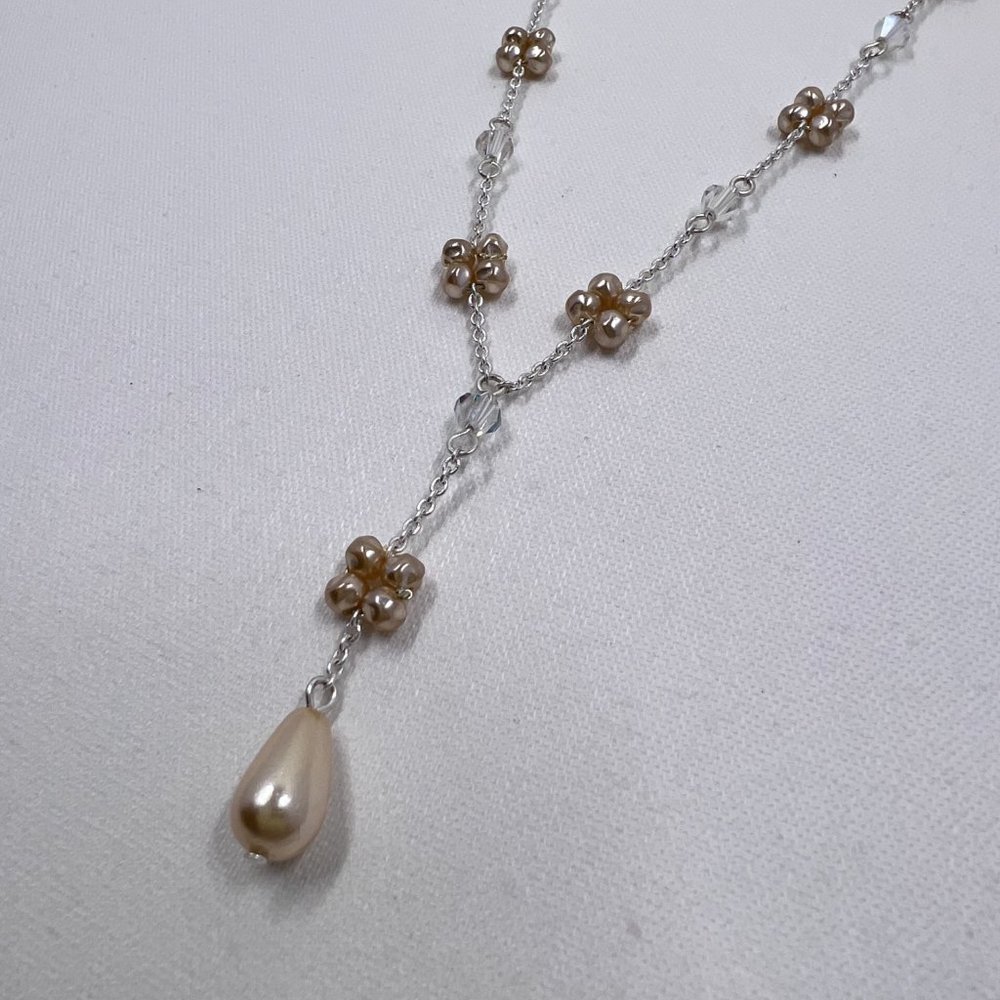 Silver Toned 16” Y Chain Necklace with Pearl Clusters and Crystals - Picture 4 of 6